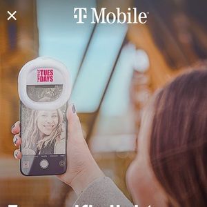Tmobile Selfie Light 3 level brightness